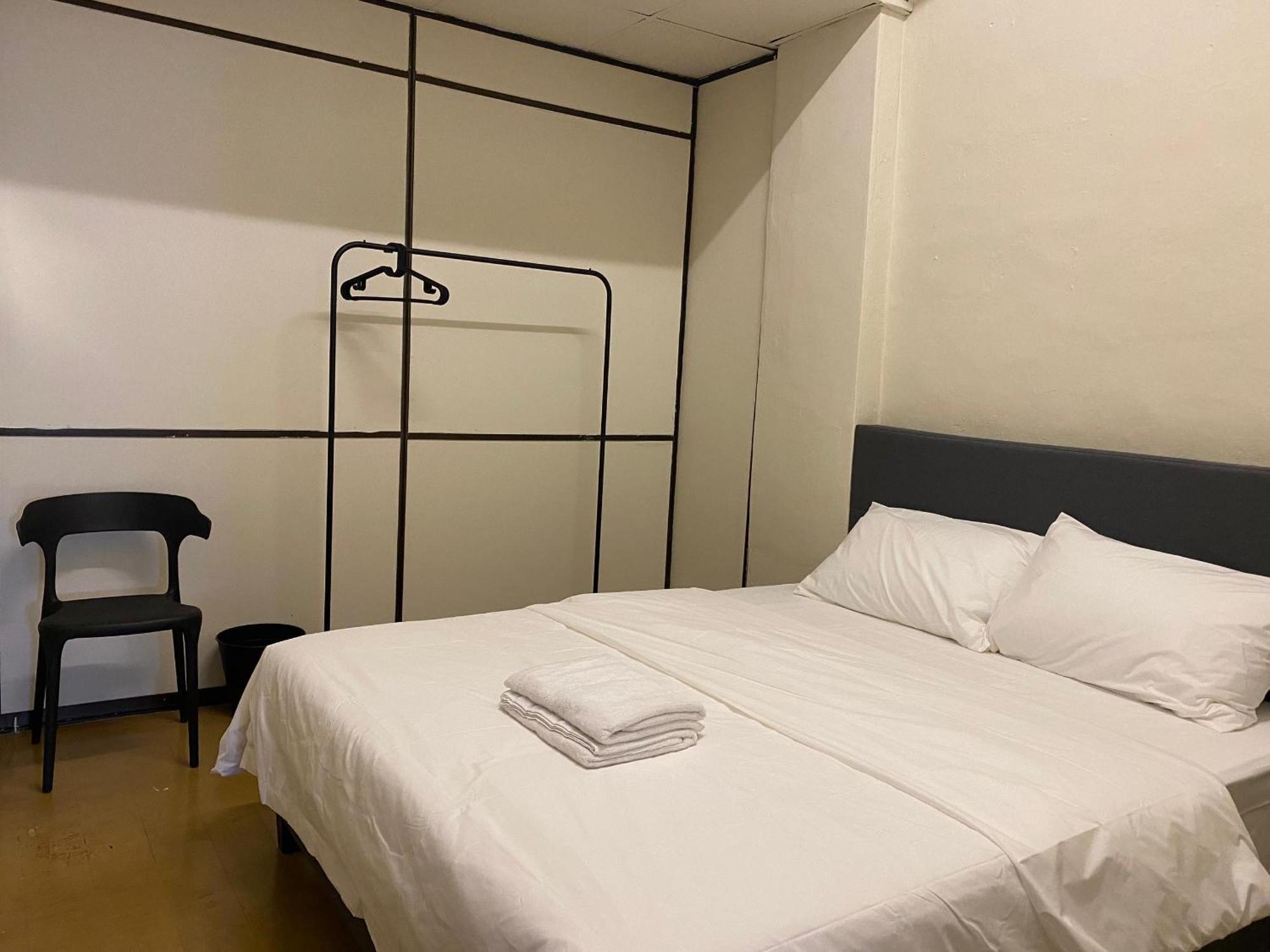 Aayu Beach St George Town Penang Екстериор снимка
